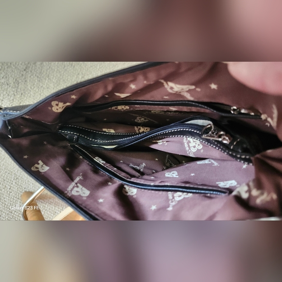 American Bling handbag EUC Black & Cream shoulder bag - Picture 7 of 7